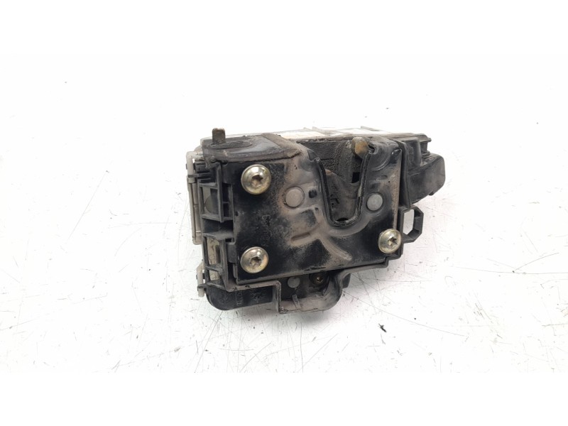 Recambio de cerradura puerta trasera derecha para volkswagen polo berlina (6n1) 1.9 diesel referencia OEM IAM 1HM862154A  