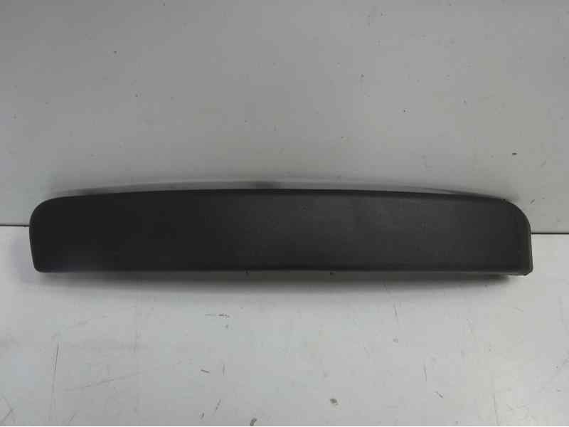 Recambio de molduras delanteras para ford focus c-max (cap) referencia OEM IAM 1302422 107103517 FD7151244