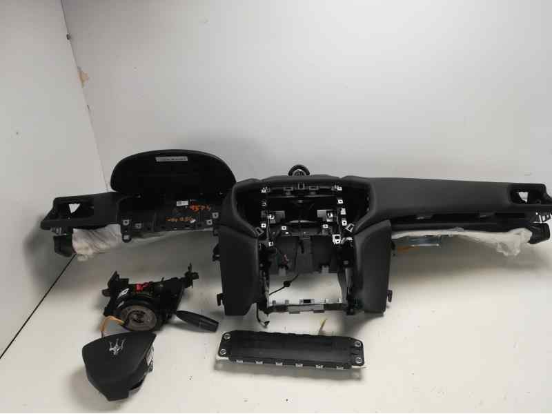 Recambio de kit airbag para maserati ghibli diesel referencia OEM IAM KITAIRBAG  