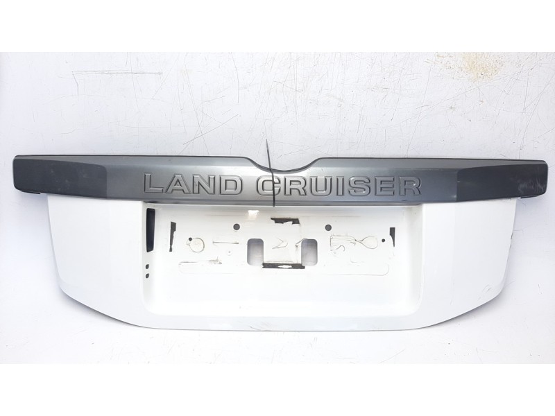 Recambio de moldura para toyota land cruiser (j15) 2.8 cat referencia OEM IAM 7681160250 7681260140 