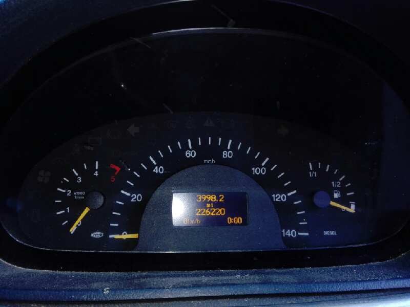 mercedes-benz vito mixto 06.2003  del año 2005