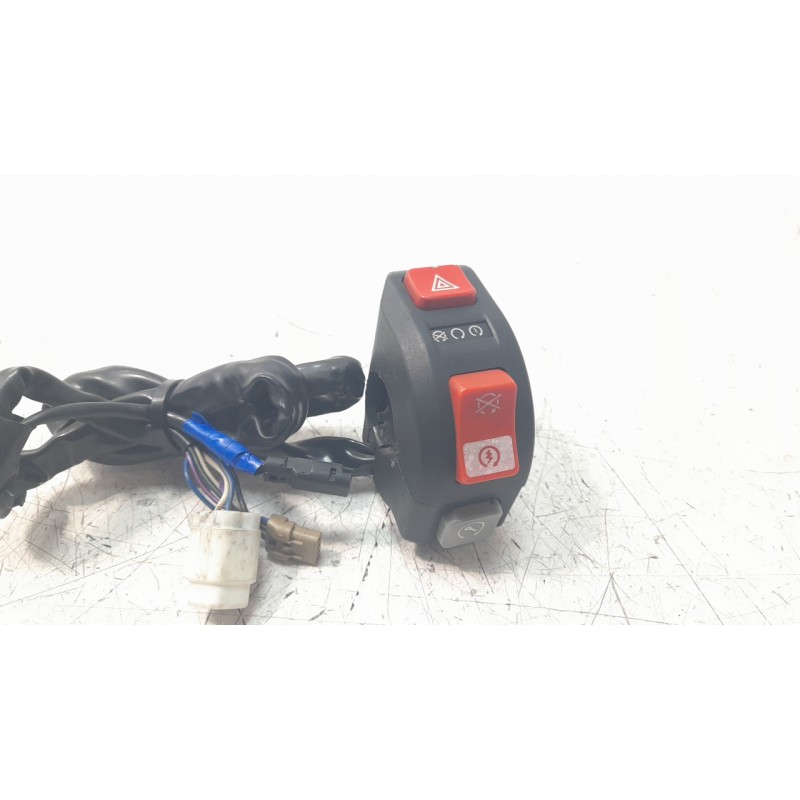 Recambio de piña luces derecha para ktm 1290 super duke r 1290 super duke r referencia OEM IAM 60711012000  