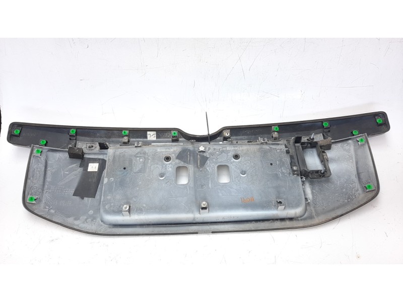 Recambio de moldura para toyota land cruiser (j15) 2.8 cat referencia OEM IAM 7681160250 7681260140 