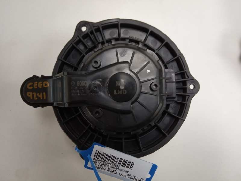 Recambio de ventilador calefaccion para kia cee´d drive referencia OEM IAM 00S3B2474  