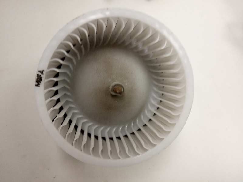 Recambio de ventilador calefaccion para kia cee´d drive referencia OEM IAM 00S3B2474  