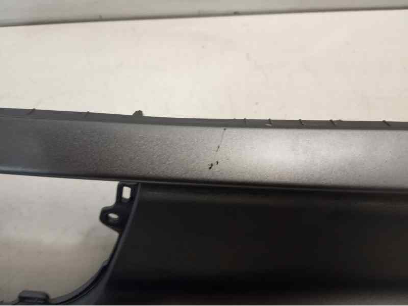 Recambio de moldura para kia rio concept referencia OEM IAM 84721H8000  