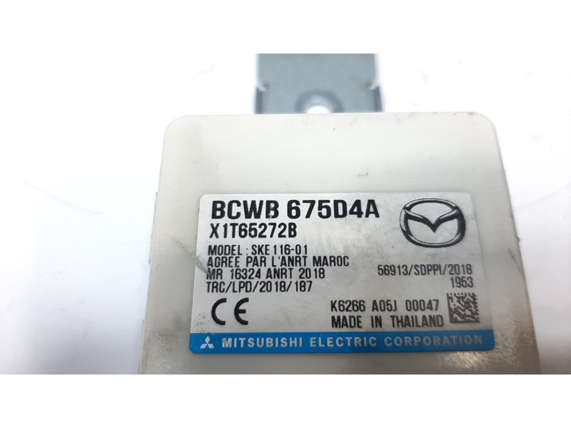 Recambio de modulo electronico para mazda 3 sedán (bp) referencia OEM IAM BCWB675D4A  