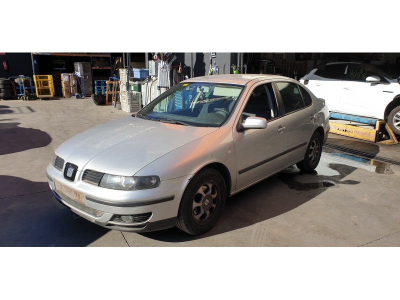 seat toledo (1m2) del año 2000