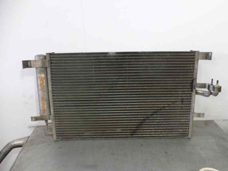 Recambio de condensador / radiador aire acondicionado para hyundai elantra (xd) 2.0 cdri gls (4-ptas.) (2004) referencia OEM IAM