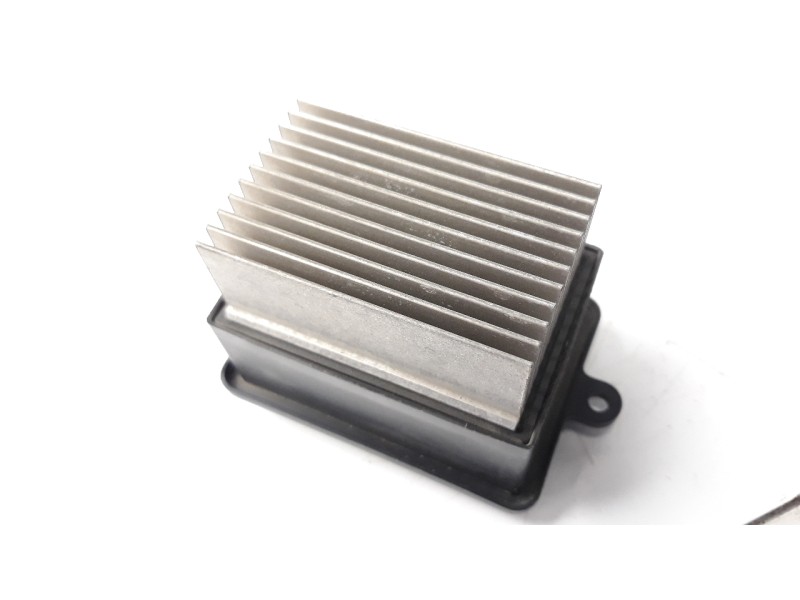 Recambio de resistencia calefaccion para kia rio 1.1 crdi cat referencia OEM IAM 8103649912429 A43002900 