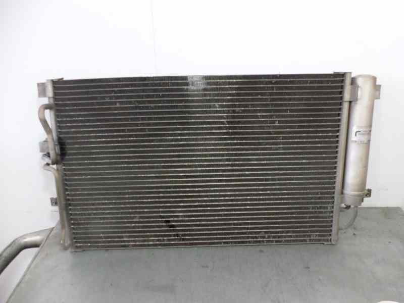 Recambio de condensador / radiador aire acondicionado para hyundai elantra (xd) 2.0 cdri gls (4-ptas.) (2004) referencia OEM IAM
