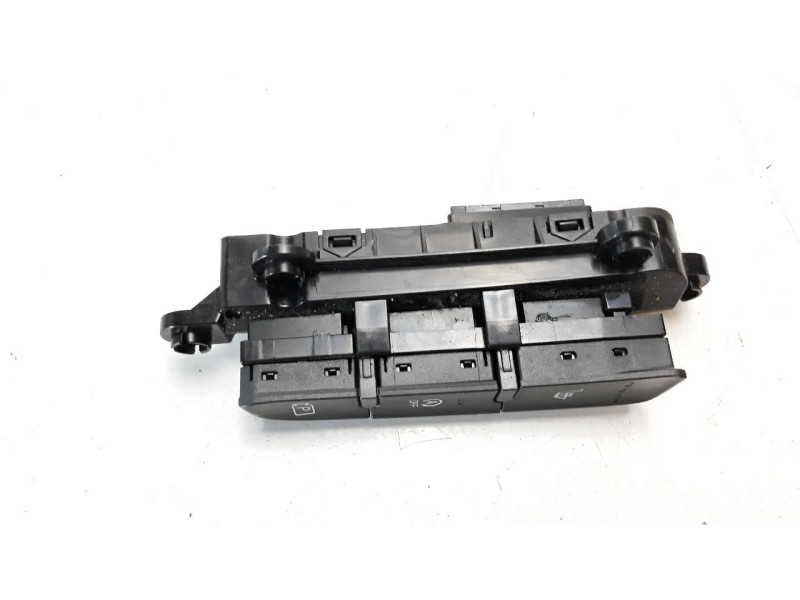 Recambio de interruptor para hyundai kona 1.0 tgdi cat referencia OEM IAM 93320J9  