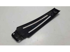 Recambio de moldura para maserati ghibli diesel referencia OEM IAM 6700247870   2