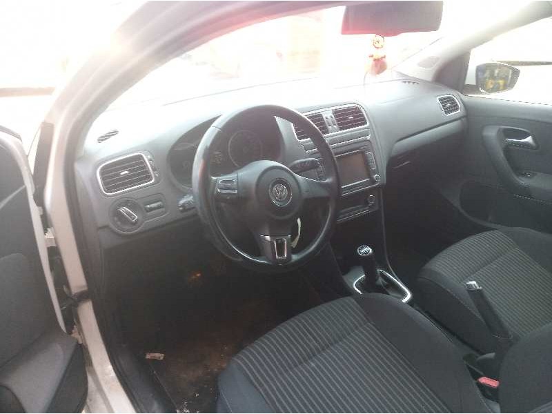 volkswagen polo (6r1) del año 2011