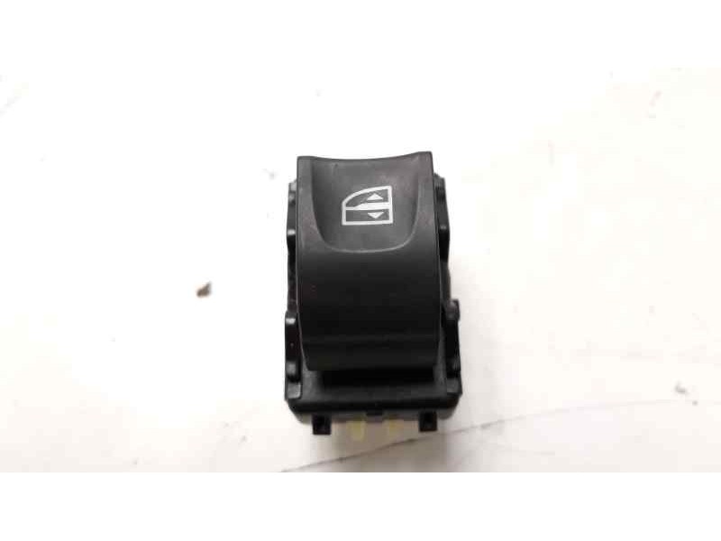 Recambio de mando elevalunas delantero derecho para renault captur zen referencia OEM IAM 254216614R  
