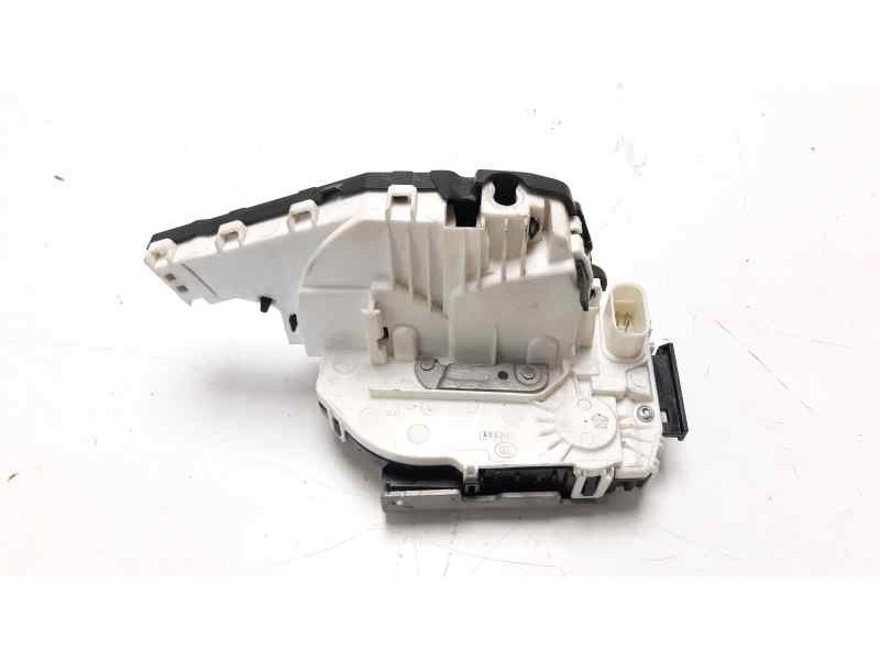 Recambio de cerradura puerta trasera izquierda para maserati ghibli diesel referencia OEM IAM 670030576  