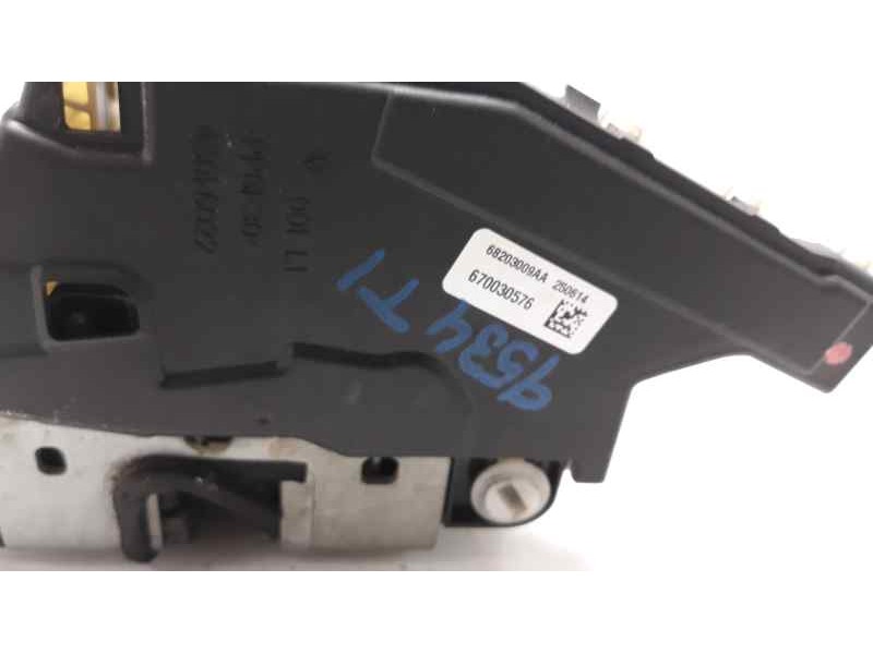 Recambio de cerradura puerta trasera izquierda para maserati ghibli diesel referencia OEM IAM 670030576  