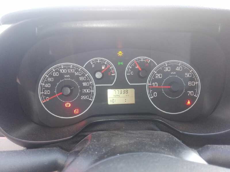 fiat grande punto (199) del año 2010