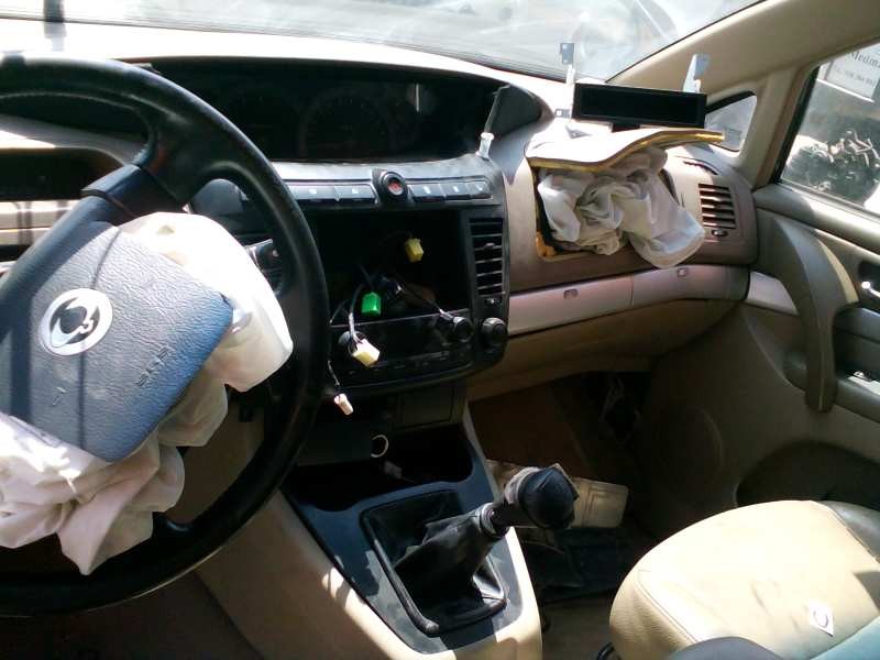 ssangyong rodius del año 2006