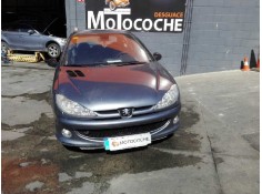 peugeot 206 berlina del año 2005 2