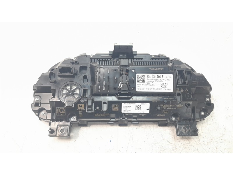 Recambio de cuadro instrumentos para audi q3 (f3b) referencia OEM IAM 83A920700E 83A190H03 A3C0780740201