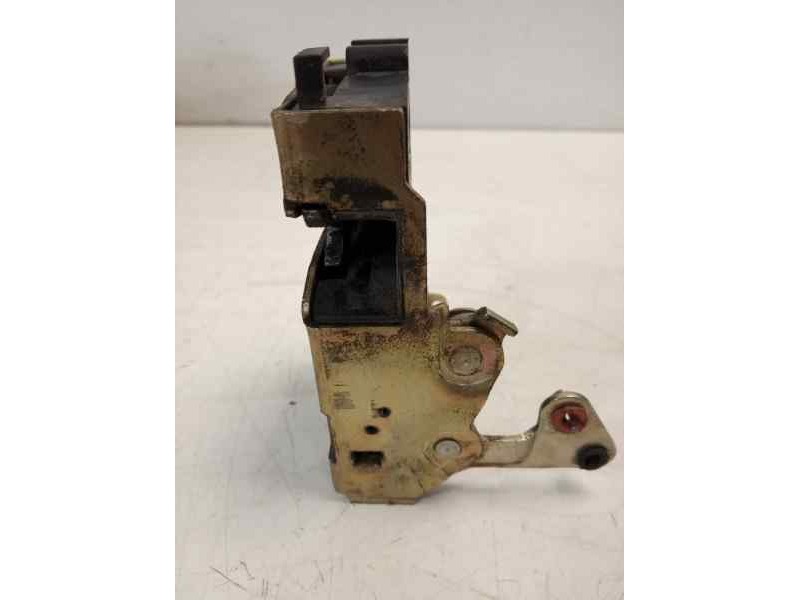 Recambio de cerradura puerta delantera derecha para peugeot 205 berlina 1.9 diesel referencia OEM IAM   