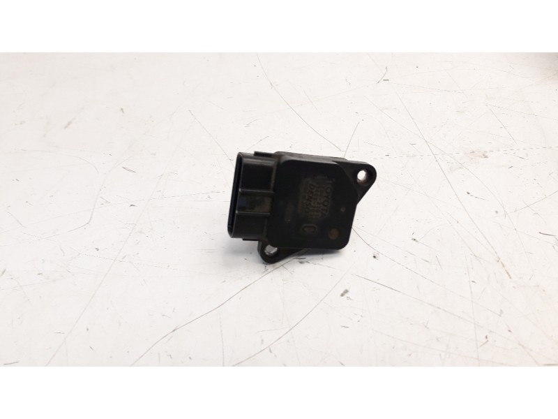 Recambio de caudalimetro para toyota rav 4 (a2) 1.8 16v cat referencia OEM IAM 2220422010  