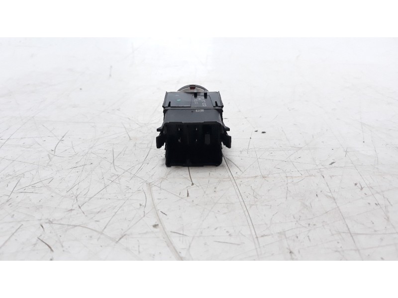 Recambio de warning para seat altea (5p1) referencia OEM IAM 5P0953235B  