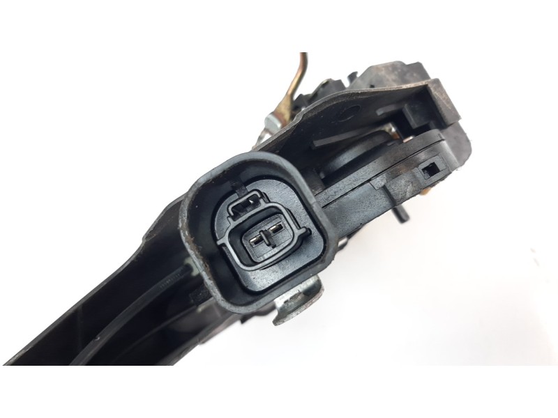 Recambio de cerradura puerta trasera izquierda para toyota rav 4 (a2) 1.8 16v cat referencia OEM IAM 6930642020  