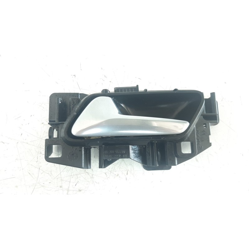Recambio de maneta interior delantera izquierda para peugeot 308 1.2 12v e-thp referencia OEM IAM 98201553VV  