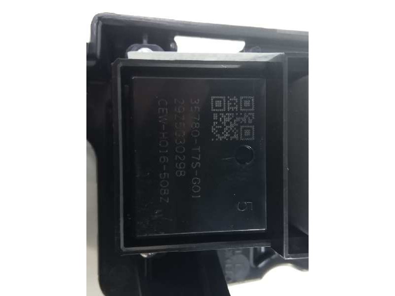 Recambio de mando elevalunas trasero izquierdo para honda hr-v (..) comfort referencia OEM IAM 35770T7S  