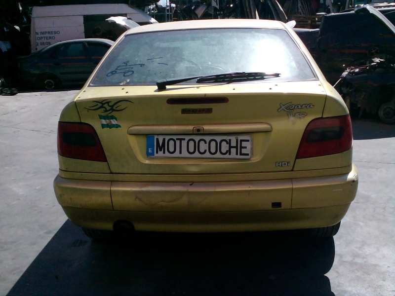 citroen xsara berlina del año 2000