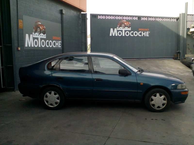 toyota corolla (e11) del año 2001
