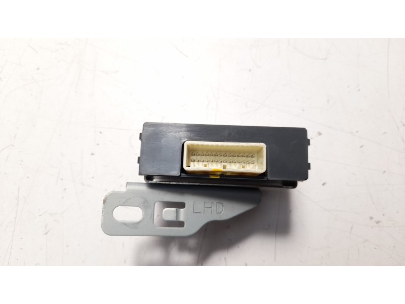 Recambio de modulo electronico para mazda 3 lim. () luxury referencia OEM IAM BHS267UU0  