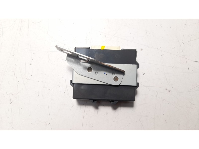 Recambio de modulo electronico para mazda 3 lim. () luxury referencia OEM IAM BHS267UU0  