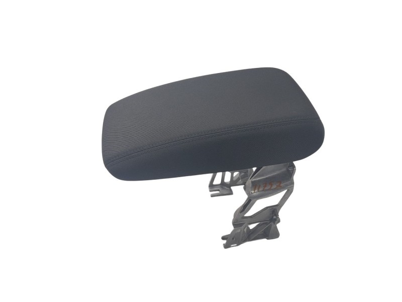 Recambio de apoyabrazos central para audi q3 (f3b) referencia OEM IAM 83A864207FH4  