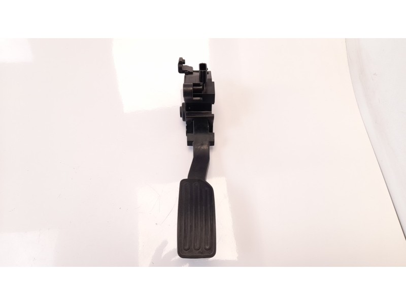 Recambio de potenciometro pedal para nissan juke (f15) 1.6 16v cat referencia OEM IAM 180023RA0B  