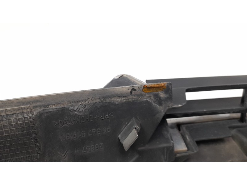 Recambio de rejilla delantera para citroen c5 berlina 2.2 hdi fap cat (4hx / dw12ed4) referencia OEM IAM 9636751980  
