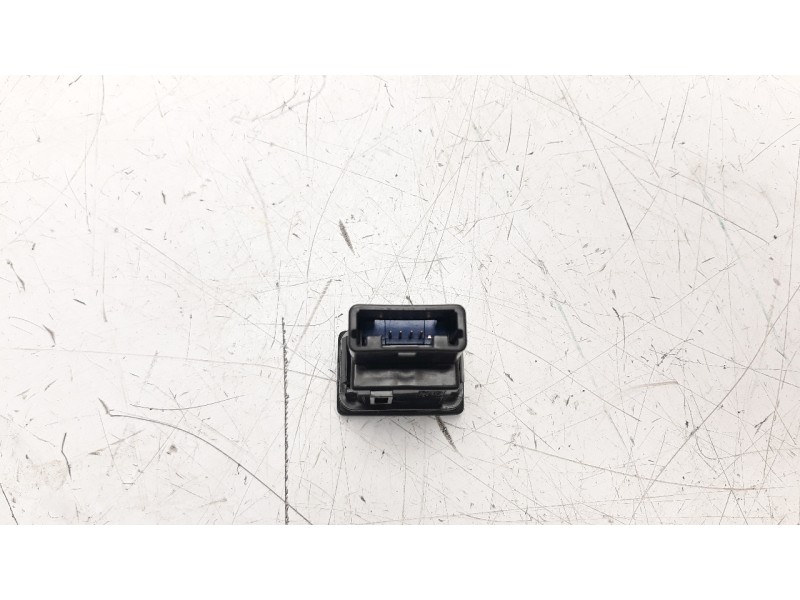 Recambio de interruptor para toyota rav 4 referencia OEM IAM 8497842030 15A977 