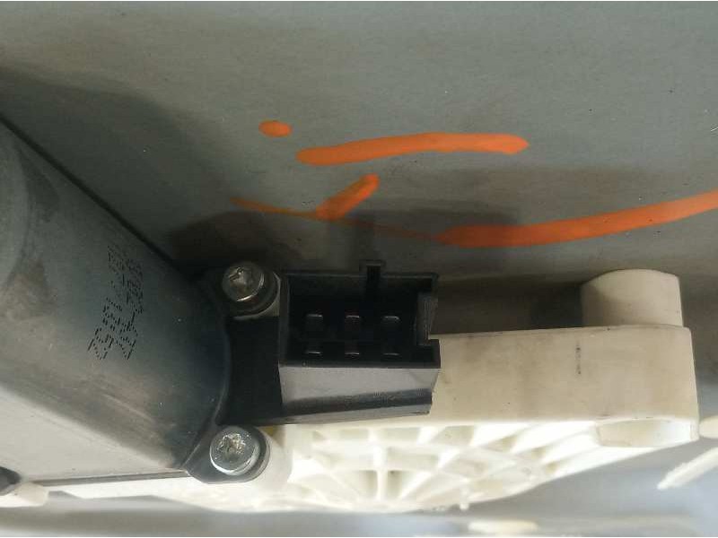 Recambio de elevalunas trasero derecho para mercedes-benz clase a (w169) 2.0 cdi cat referencia OEM IAM A1697301479 111744 10614