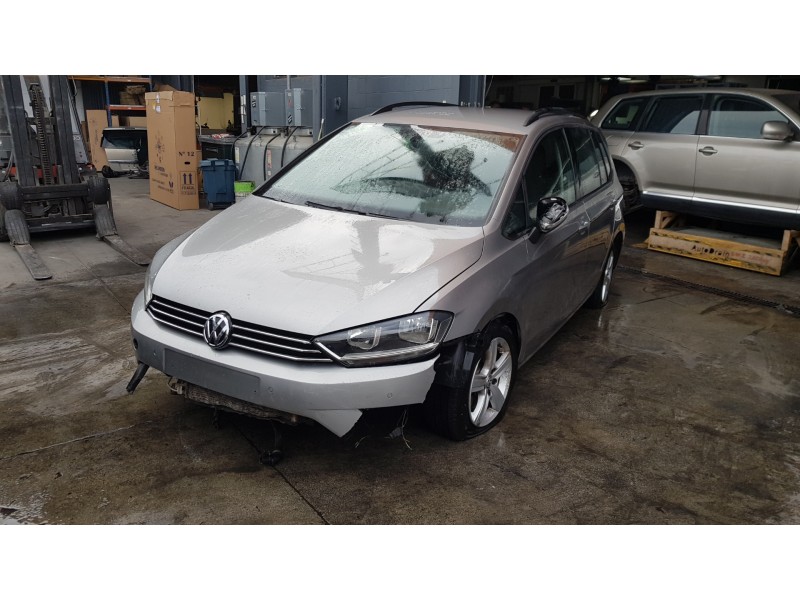 volkswagen golf vii sportsvan del año 2014