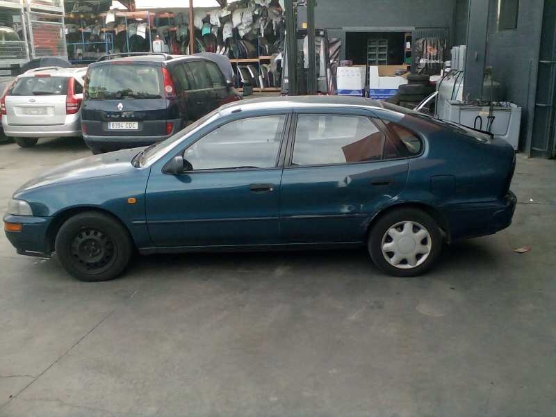 toyota corolla (e11) del año 2001