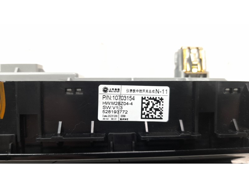 Recambio de mando climatizador para mg zs comfort referencia OEM IAM 10703154  