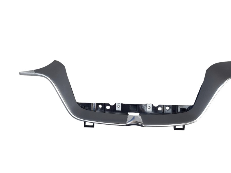 Recambio de embellecedor para volvo xc60 business plus awd referencia OEM IAM 31417622  
