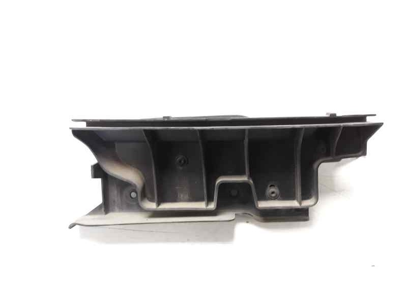 Recambio de molduras traseras para audi a6 berlina (4f2) 3.0 tdi quattro (171kw) referencia OEM IAM 4F5807891  