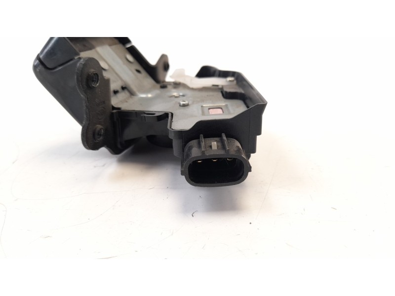 Recambio de cerradura maletero / porton para toyota c-hr referencia OEM IAM 69350F4010  