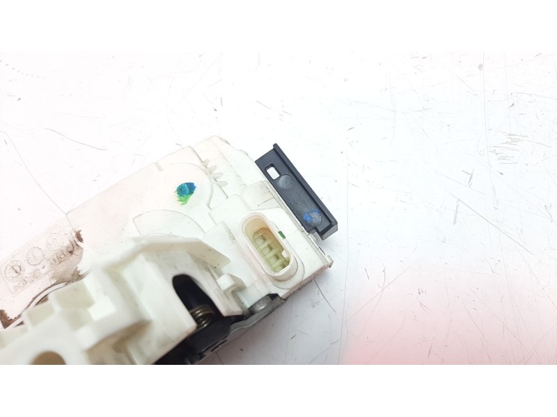 Recambio de cerradura puerta delantera derecha para mercedes-benz clase m (w166) ml 250 bluetec (166.004) referencia OEM IAM A16