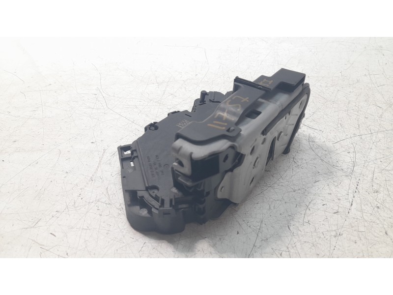 Recambio de cerradura puerta trasera izquierda para audi q3 (f3b) referencia OEM IAM 5TA839015Q  