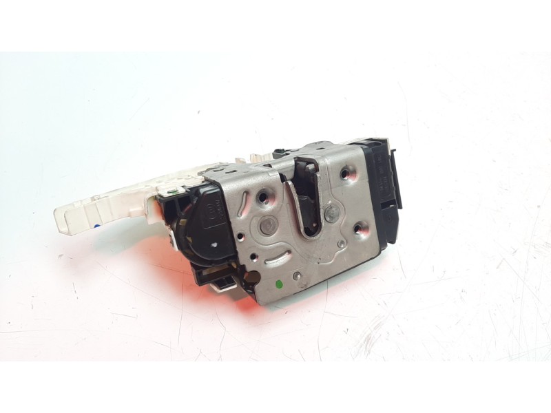 Recambio de cerradura puerta delantera derecha para mercedes-benz clase m (w166) ml 250 bluetec (166.004) referencia OEM IAM A16