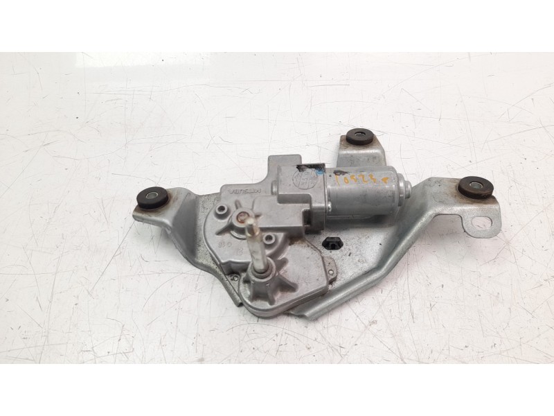 Recambio de motor limpia trasero para mitsubishi eclipse cross motion 2wd referencia OEM IAM 8253A207  
